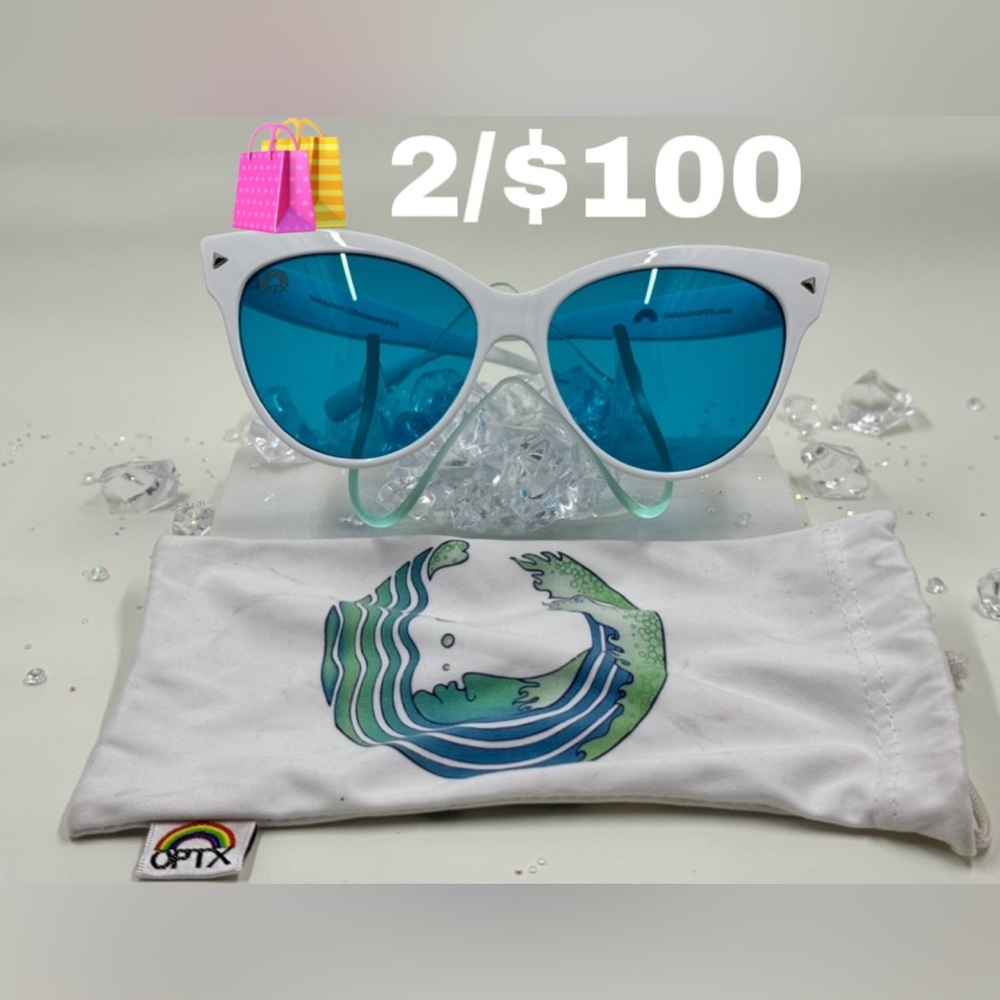 🛍️ RARE White Cat Eye Frame Aqua RainbowOPTX